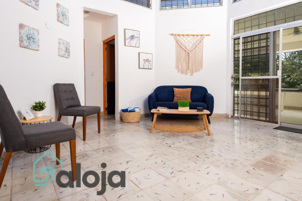 Villa Xtohil With Private Access To The Magic 7 Colors Lagoon Bacalar Exterior foto