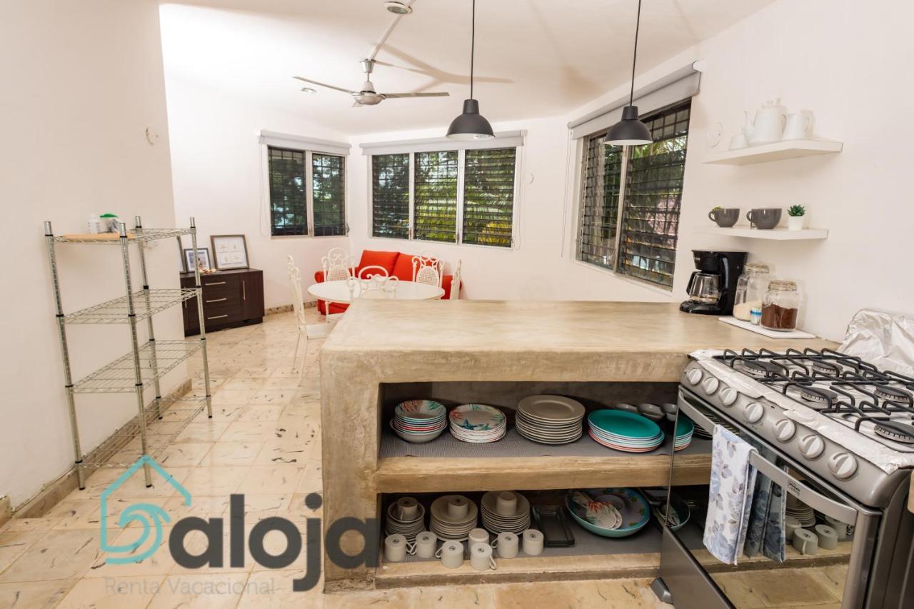 Villa Xtohil With Private Access To The Magic 7 Colors Lagoon Bacalar Exterior foto