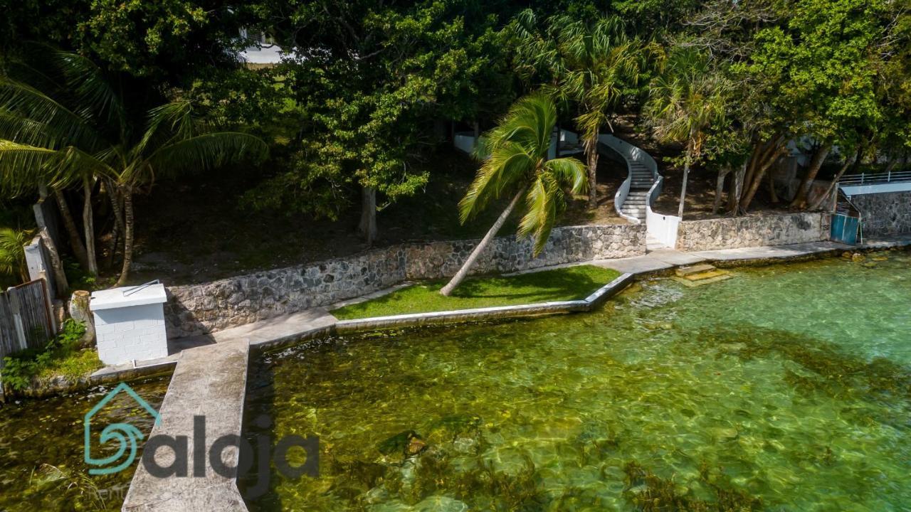 Villa Xtohil With Private Access To The Magic 7 Colors Lagoon Bacalar Exterior foto